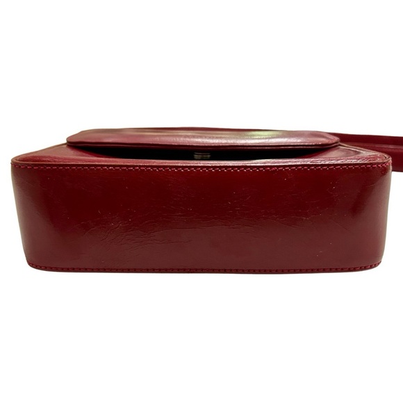 Vintage Oroton Red Leather Shoulder Bag with Silver Ring Detail - Picture 6 of 11